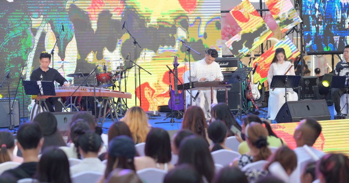 成都王府井Discovery