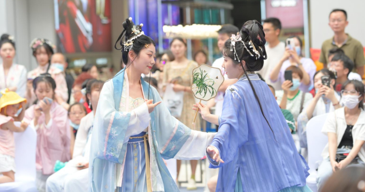 成都王府井Discovery